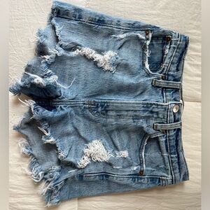 Abercrombie denim shorts / size 24